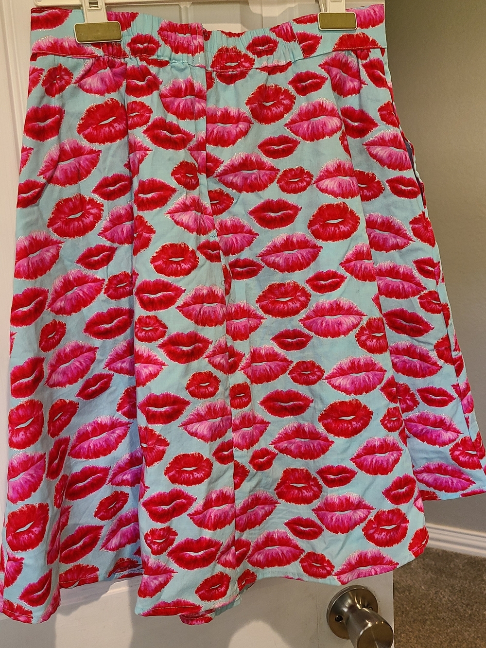 Retrolicious Pink & Red Lip Print Circle Skirt on Light Blue - Picture 3 of 5